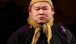 岳云鹏吃瓜爆料图片,娱乐圈幕后真相大揭秘